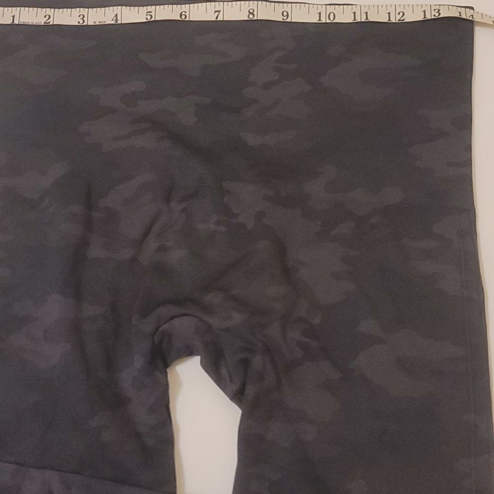 SPANX look at me now camo seamless leggings xl - Picture 3 of 7